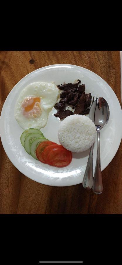 Nober Apartments Puerto Princesa Екстериор снимка