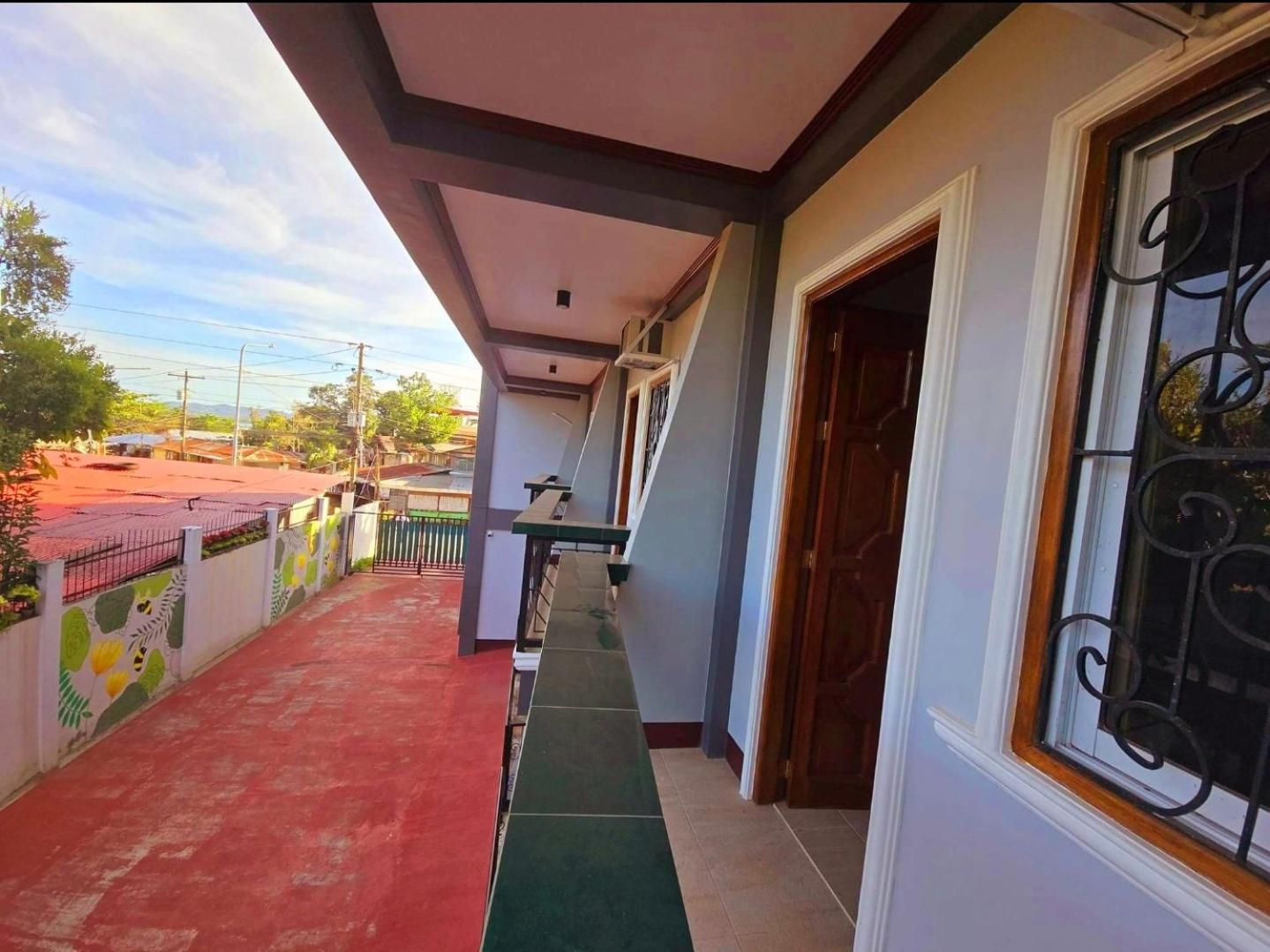Nober Apartments Puerto Princesa Екстериор снимка