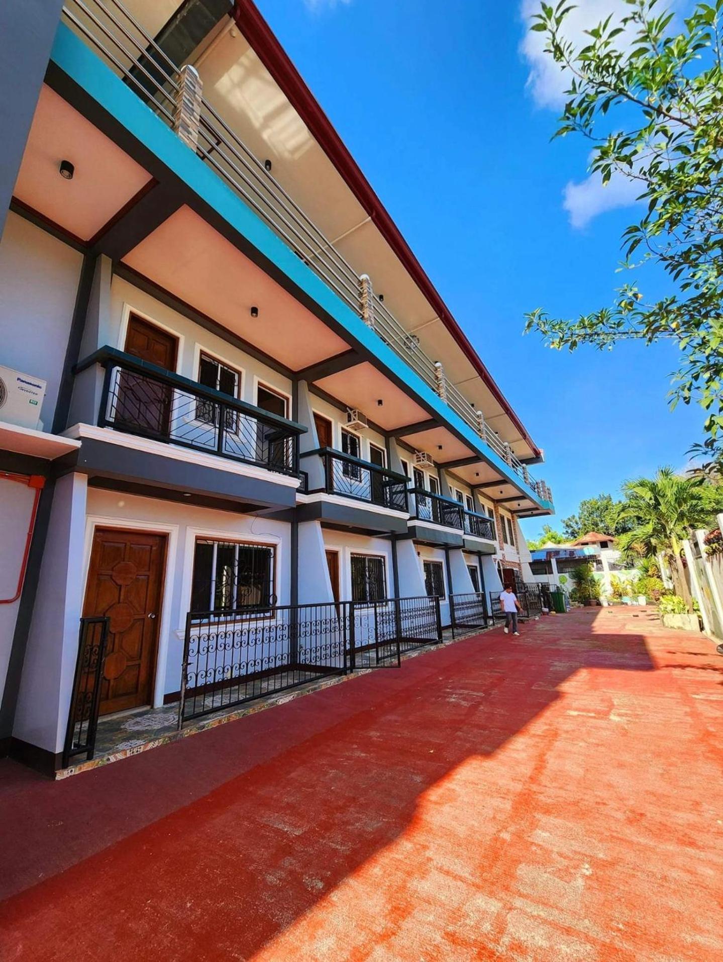 Nober Apartments Puerto Princesa Екстериор снимка